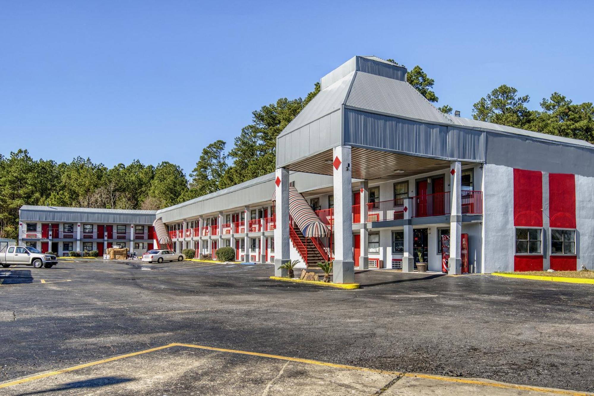 Oyo Hotel Pineville La Hwy 165 エクステリア 写真