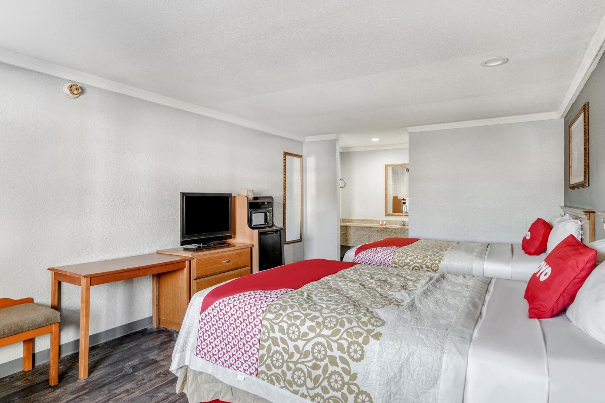 Oyo Hotel Pineville La Hwy 165 エクステリア 写真